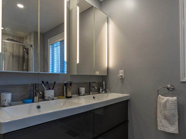 ottawa bathroom renovation vertical