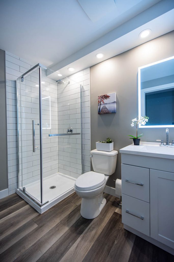 ibathroom renovation and remodeling with customized designs