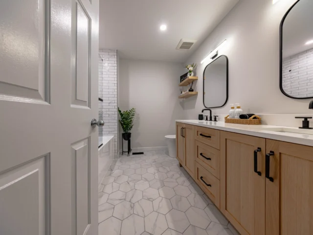 How to Plan a Stress-Free Bathroom Renovation in Ottawa